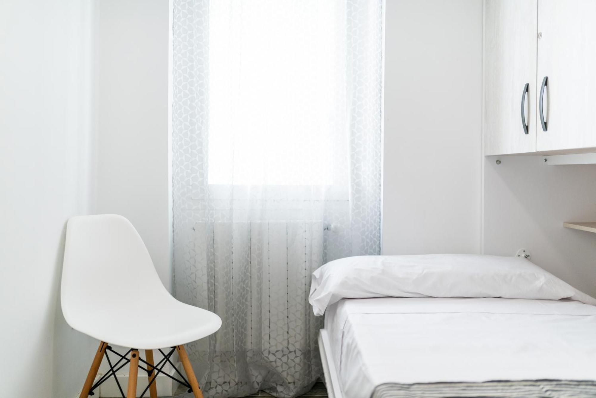 Pajaritos Suites Junto A Centro, Estacion De Tren Y Plaza De Toros Granada Eksteriør bilde