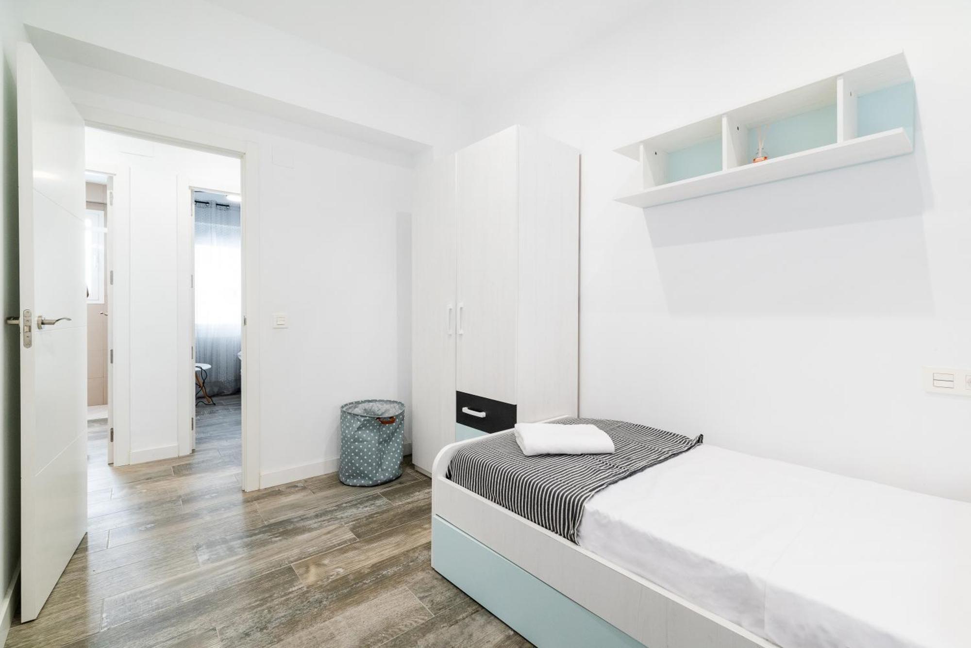 Pajaritos Suites Junto A Centro, Estacion De Tren Y Plaza De Toros Granada Eksteriør bilde
